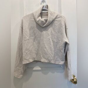 Lululemon Turtleneck Sweatshirt Size S